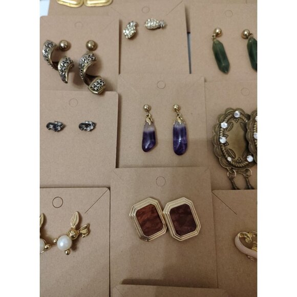 Bulk Lot Of 56 Vintage Earrings Mix Of Avon & Others - Picture 13 of 15